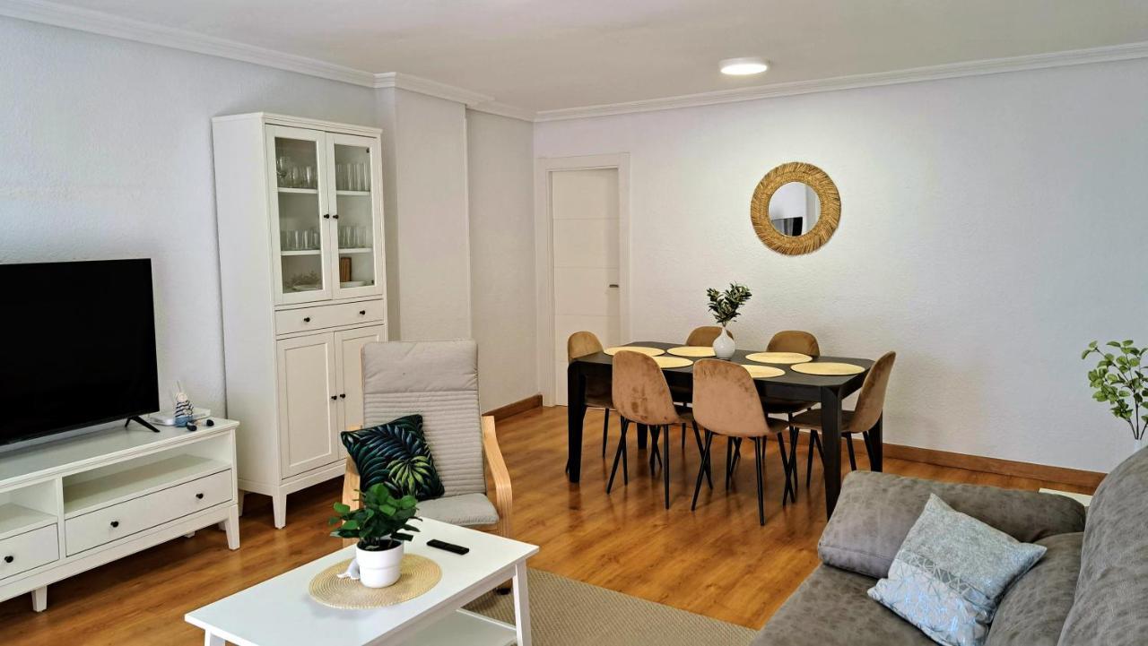 Garden Beach Apartment تورّيفيِخا المظهر الخارجي الصورة